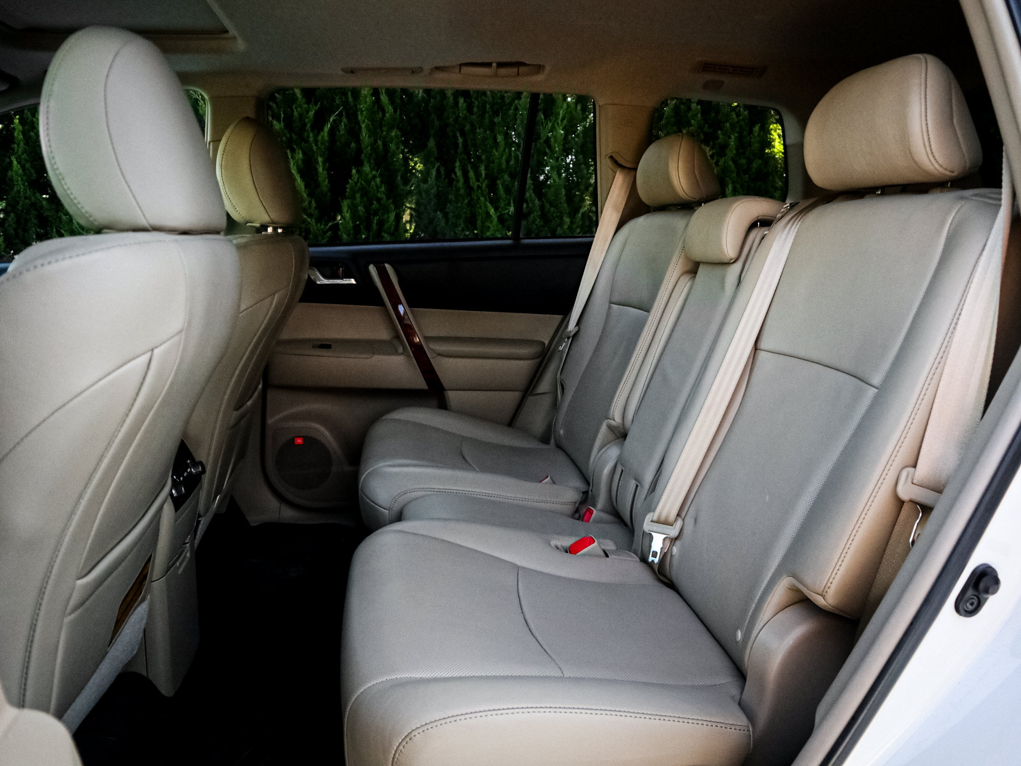 Used 2013 Toyota Highlander Limited FWD image 8