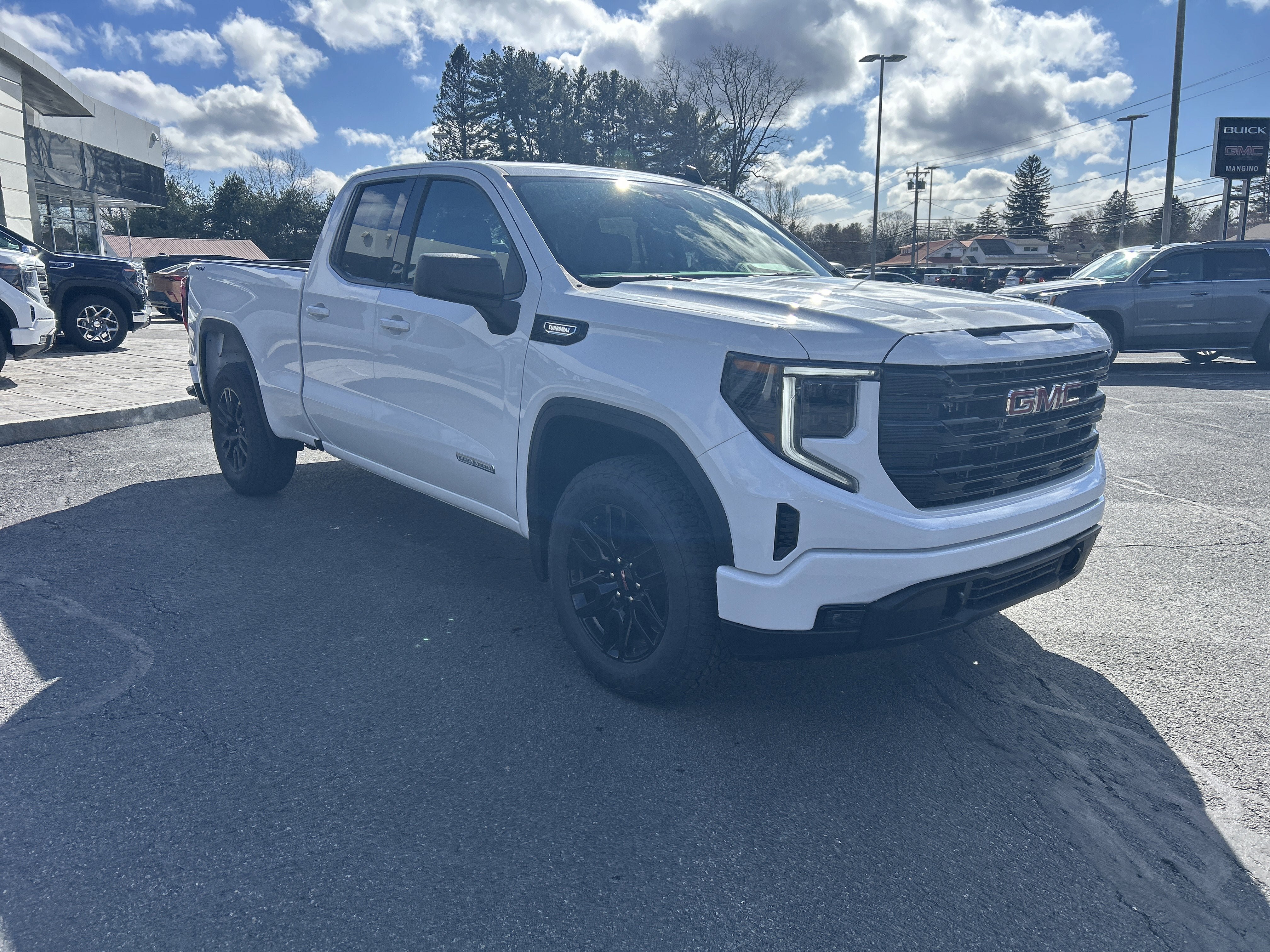New 2026 GMC Sierra 1500 Elevation AWD/4WD image 12