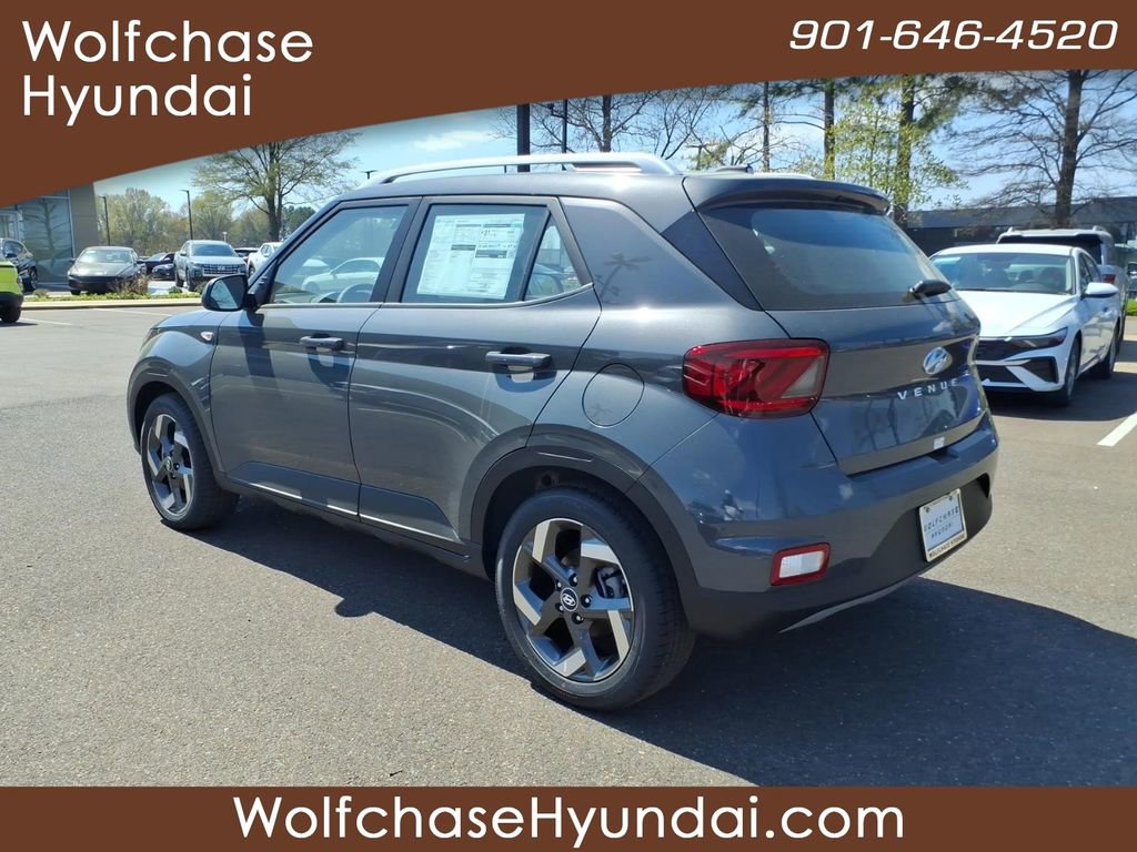 New 2026 Hyundai Venue SEL image 3