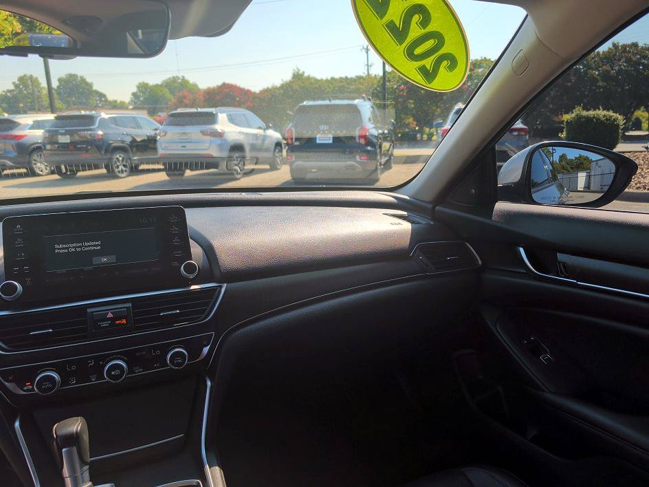 Used 2022 Honda Accord EX-L image 10