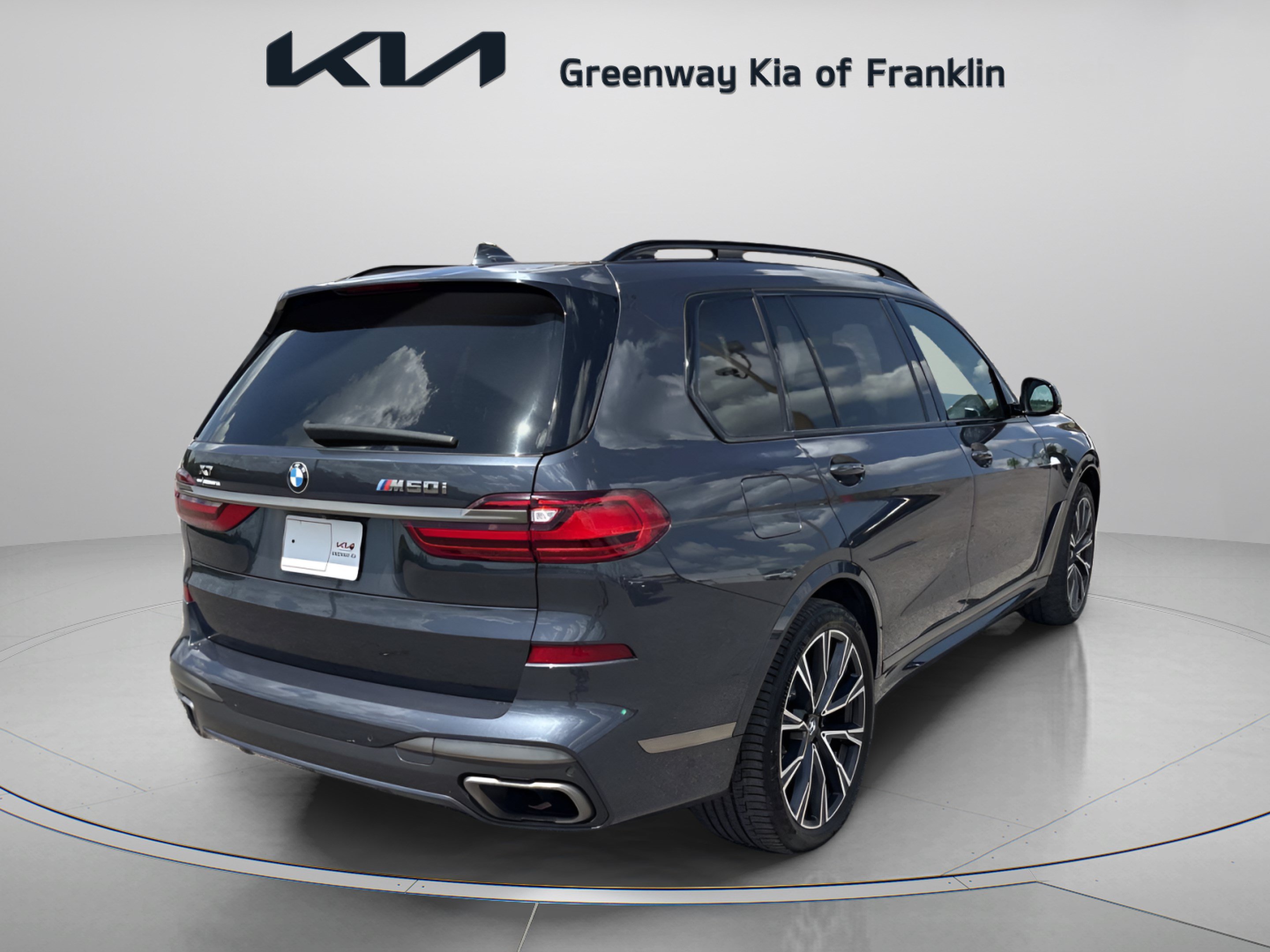 Used 2022 BMW X7 M50i AWD/4WD image 7
