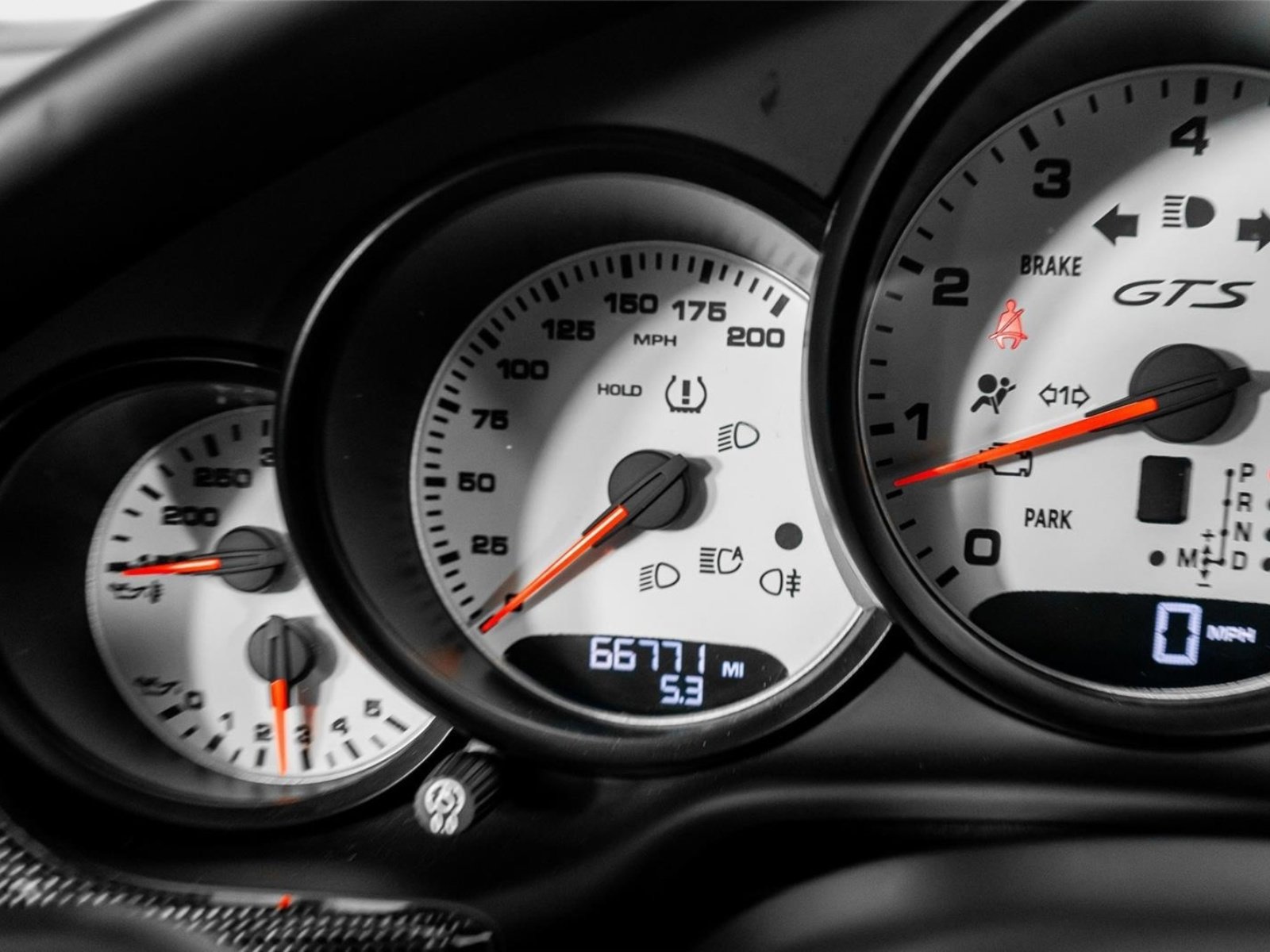 Used 2014 Porsche Panamera GTS image 45