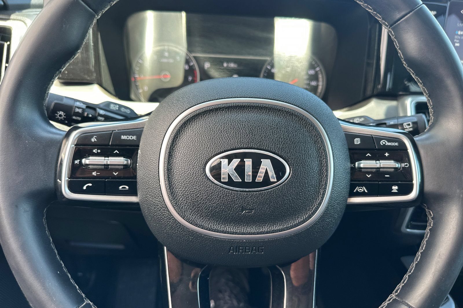 Used 2021 Kia Sorento SX AWD/4WD image 26