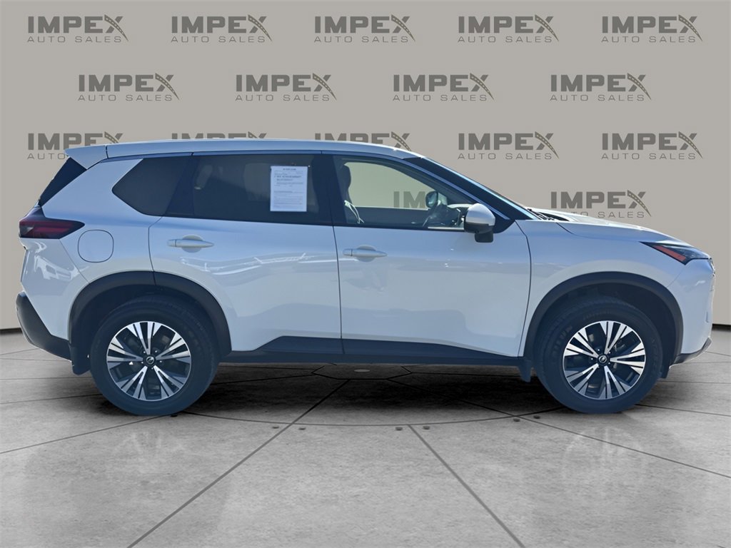 Used 2021 Nissan Rogue SV image 6