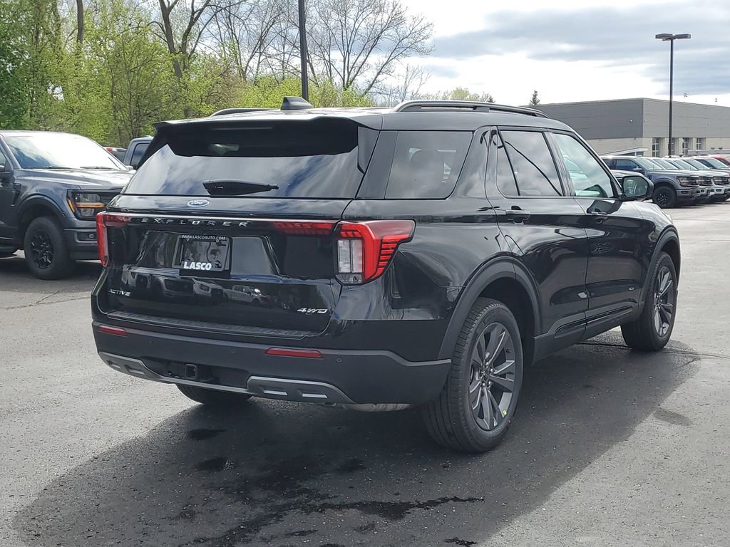 New 2026 Ford Explorer Active AWD/4WD image 4