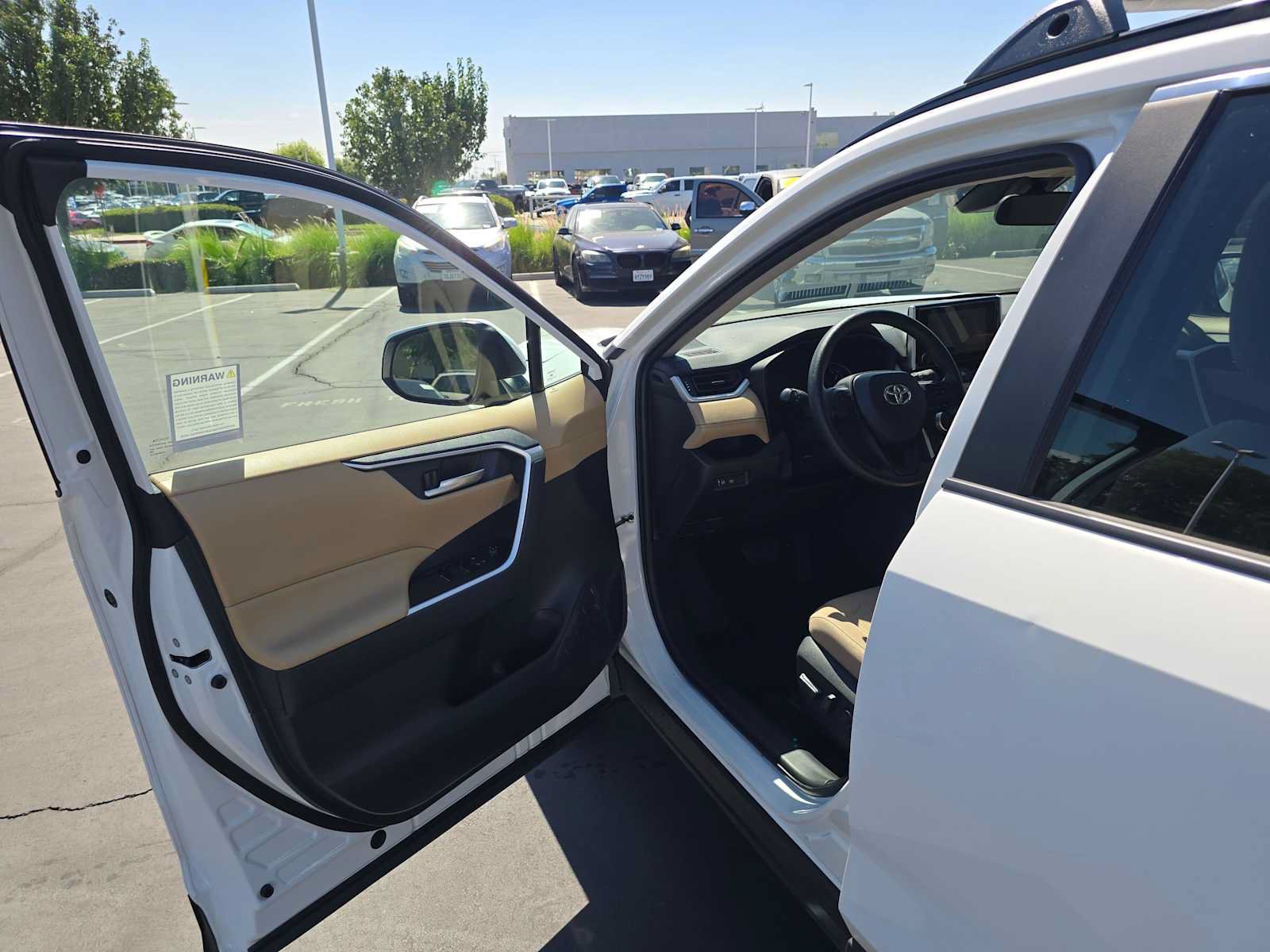 Certified 2025 Toyota RAV4 XLE FWD image 19