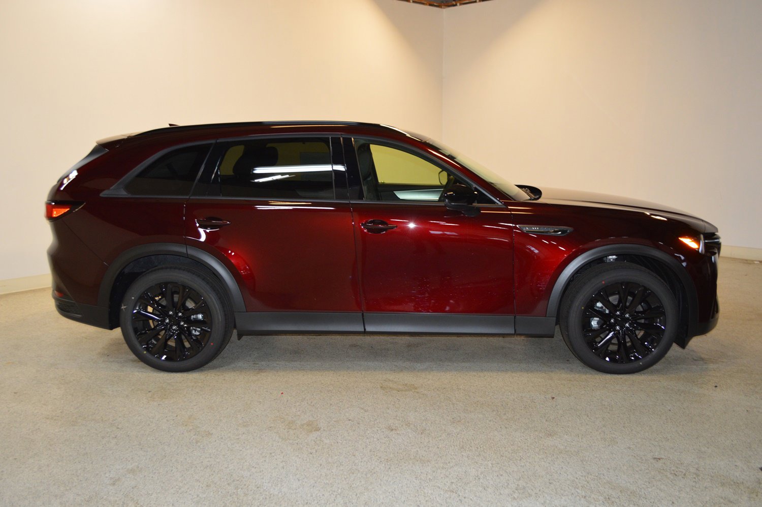 New 2026 MAZDA CX-90 3.3 Turbo w/ Premium Sport Pkg image 2