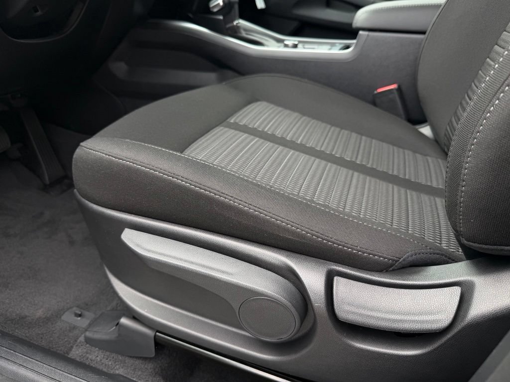 New 2026 Kia Sorento LX FWD image 12