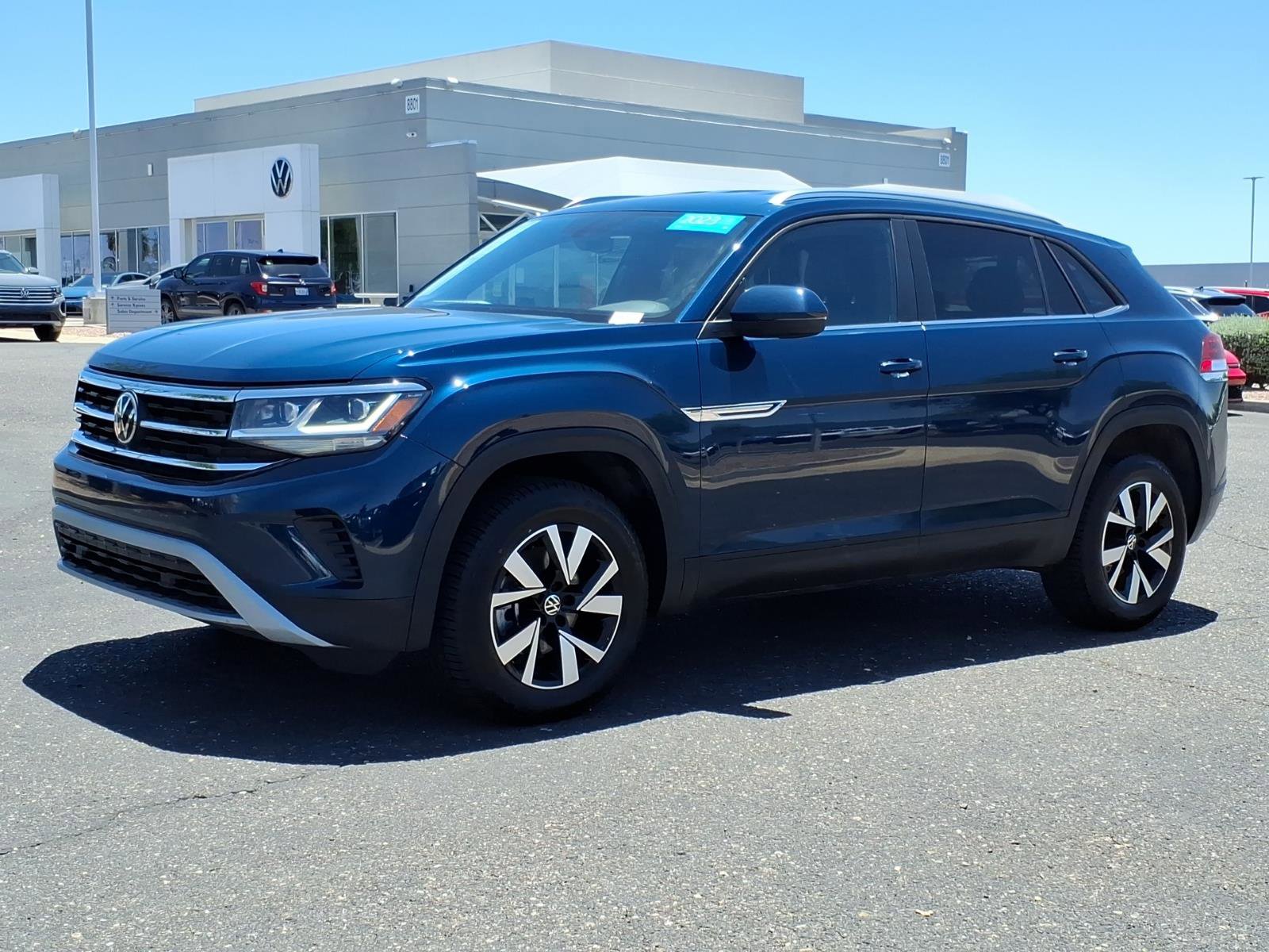 Certified 2023 Volkswagen Atlas Cross Sport SE AWD/4WD image 3