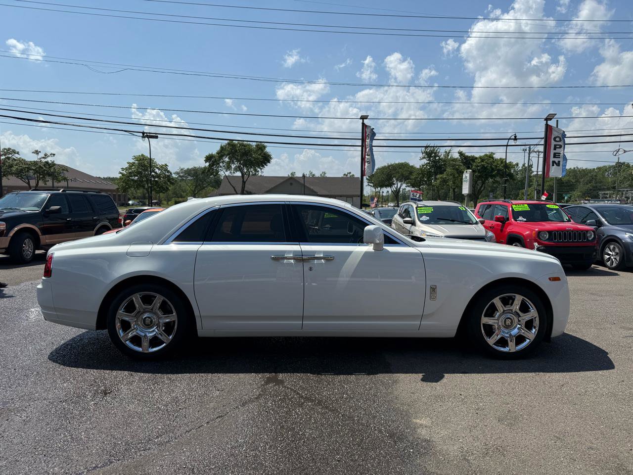 Used 2011 Rolls-Royce Ghost image 11