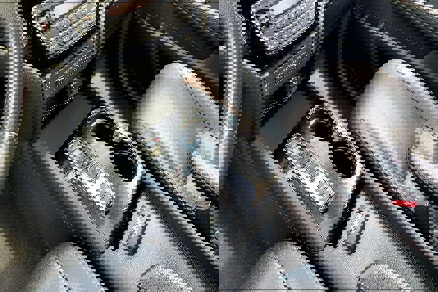 Used 2017 Honda Pilot Touring image 16