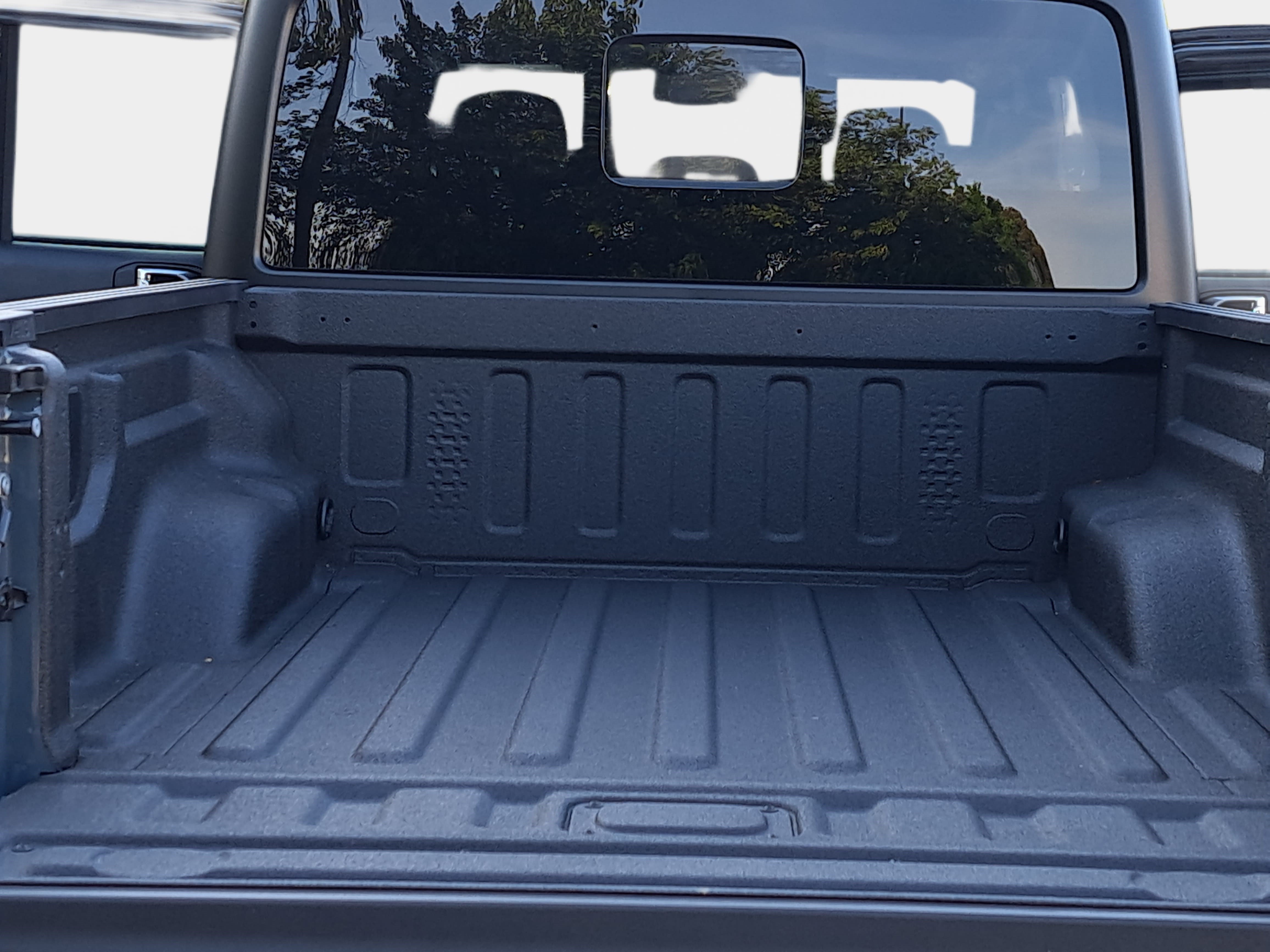 New 2026 Jeep Gladiator Sport AWD/4WD image 12