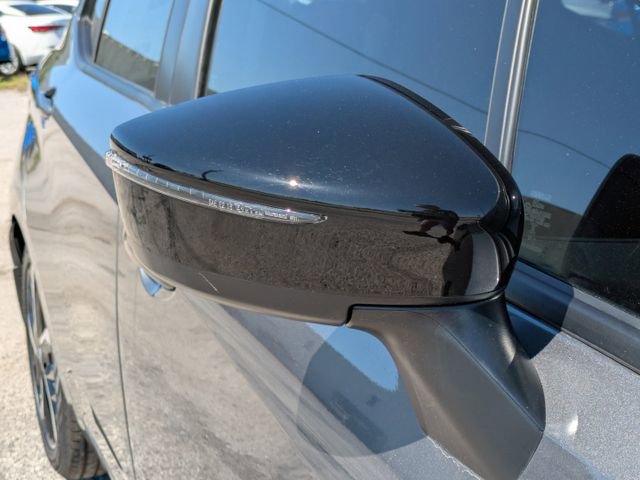 New 2025 Nissan Versa SR w/ Trunk Package image 12