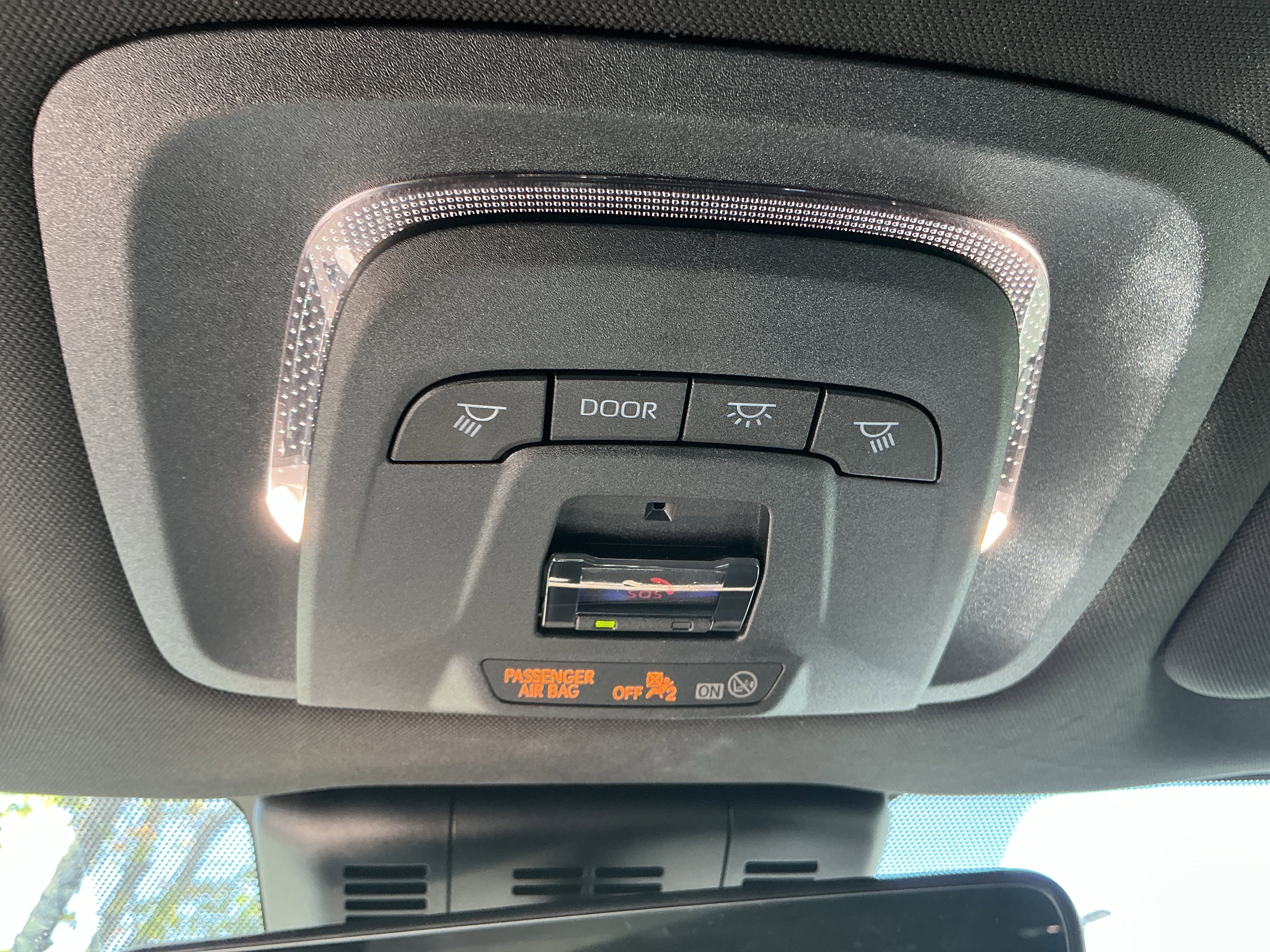 Used 2024 Toyota Crown XLE AWD/4WD image 23