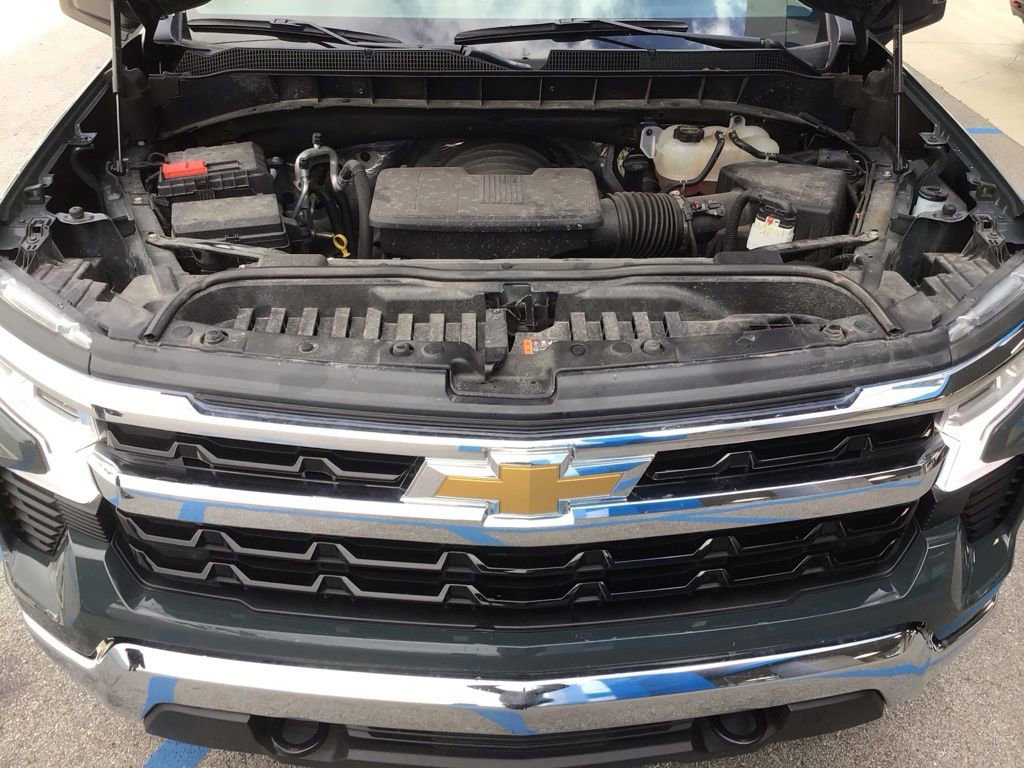 Used 2025 Chevrolet Silverado 1500 LT image 25