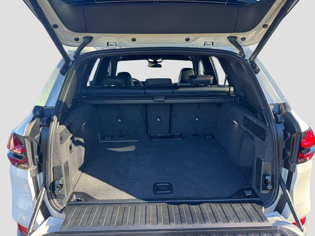 New 2026 BMW X5 sDrive40i RWD image 6