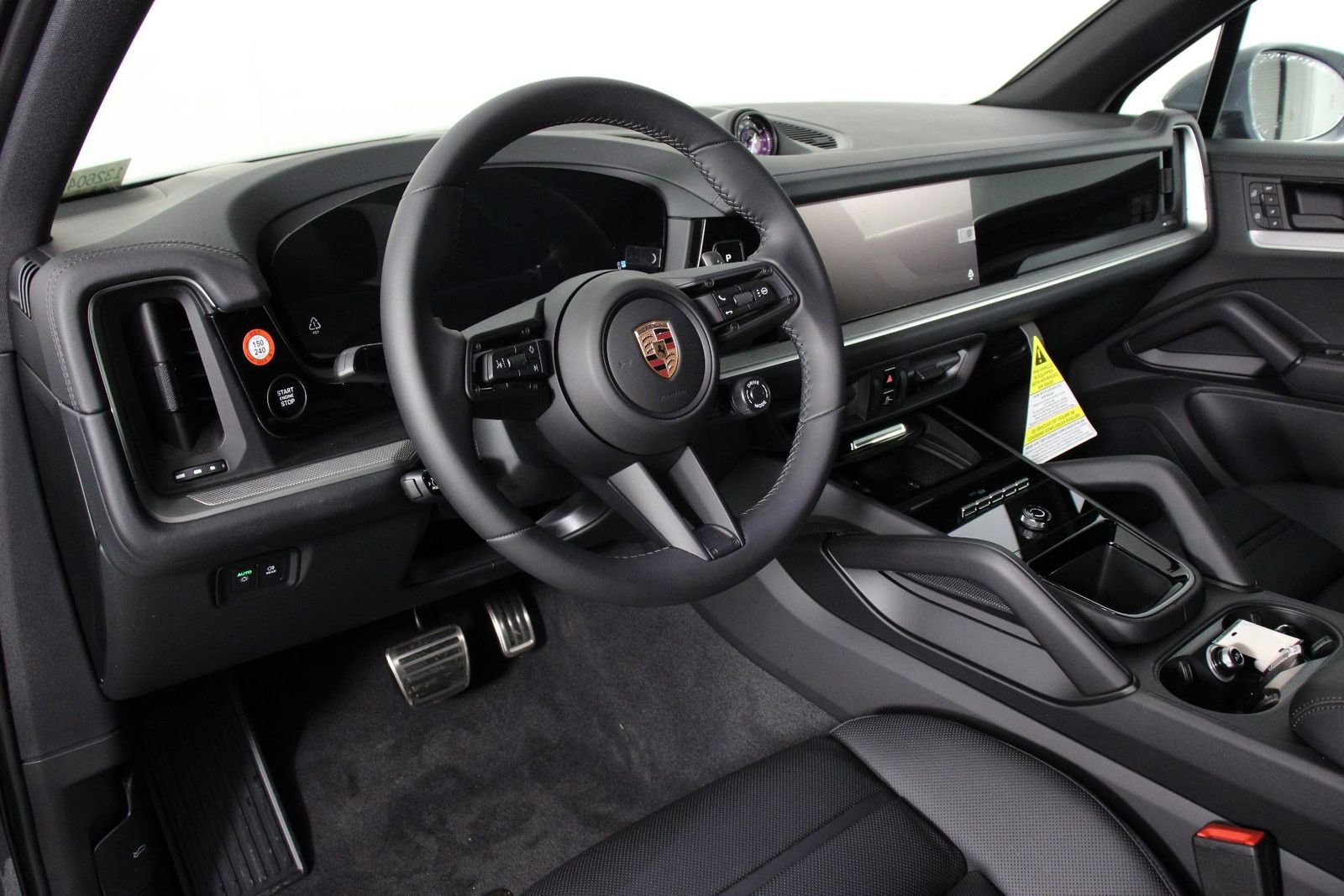 New 2026 Porsche Cayenne S image 4