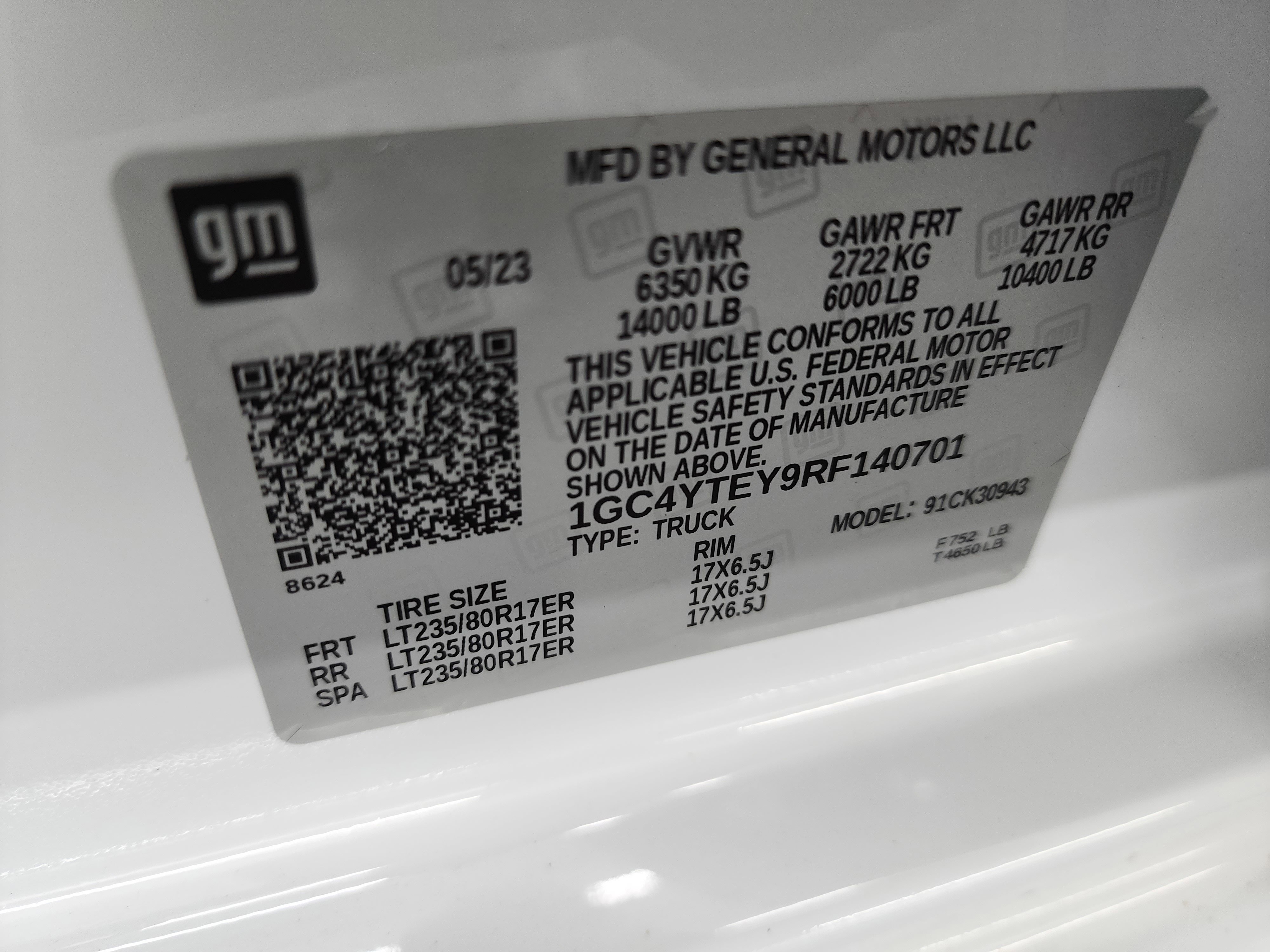 Used 2024 Chevrolet Silverado 3500 LT w/ Convenience Package image 55