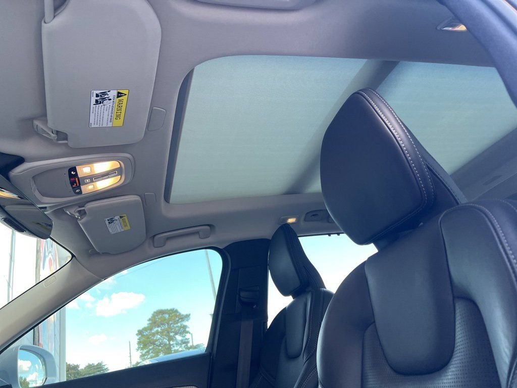 Used 2023 Volvo XC90 B6 Ultimate AWD/4WD image 11