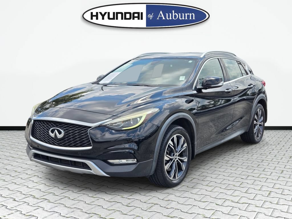 Used 2018 INFINITI QX30 Premium w/ Navigation Package AWD/4WD image 10