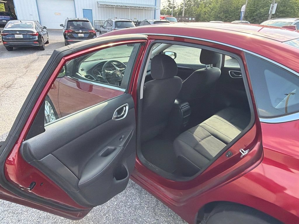 Used 2017 Nissan Sentra SV w/ Style Package FWD image 17