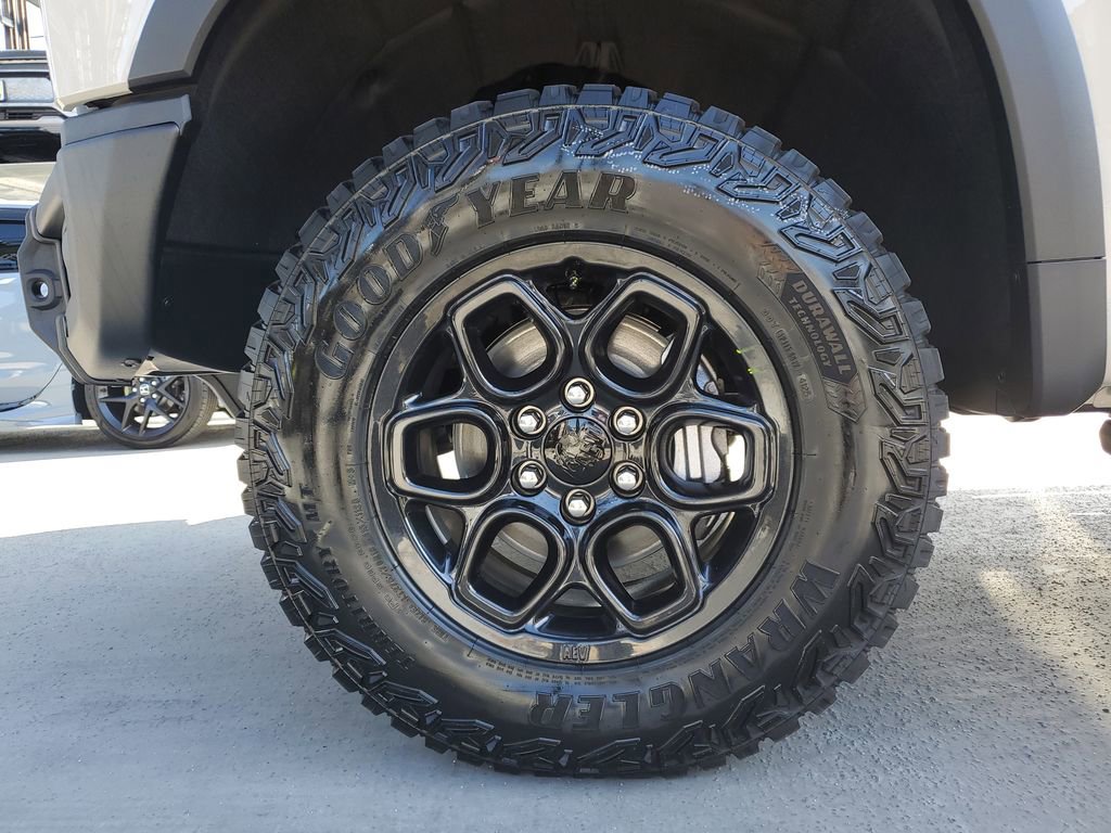 New 2026 Chevrolet Silverado 1500 ZR2 w/ ZR2 Bison Edition image 6