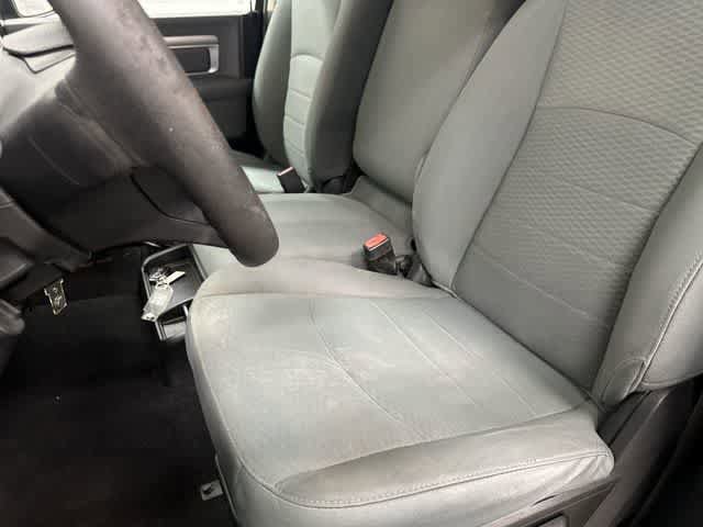 Used 2020 RAM 1500 Classic SLT AWD/4WD image 10