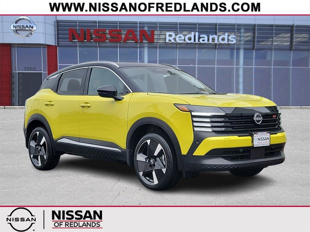 New 2025 Nissan Kicks SR