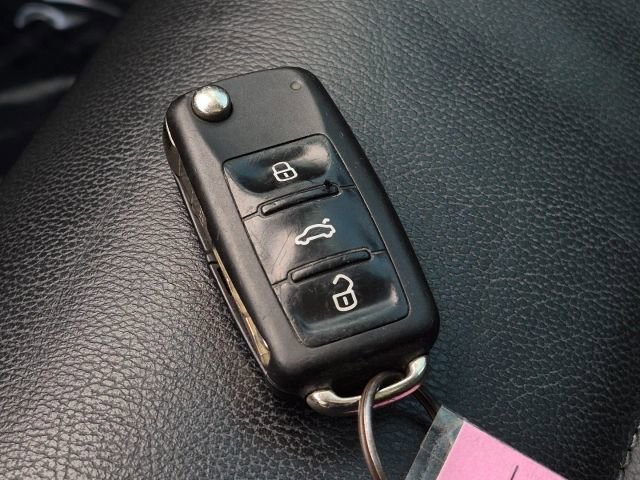 Used 2017 Volkswagen Tiguan Sport image 37