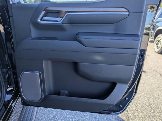 New 2026 Chevrolet Silverado 1500 High Country w/ High Country Premium Package image 35
