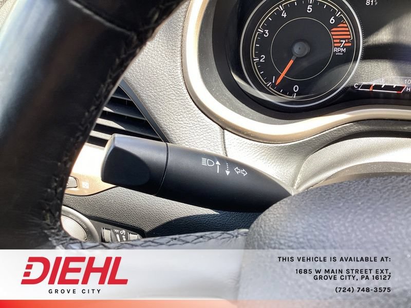 Used 2017 Jeep Cherokee Limited AWD/4WD image 30