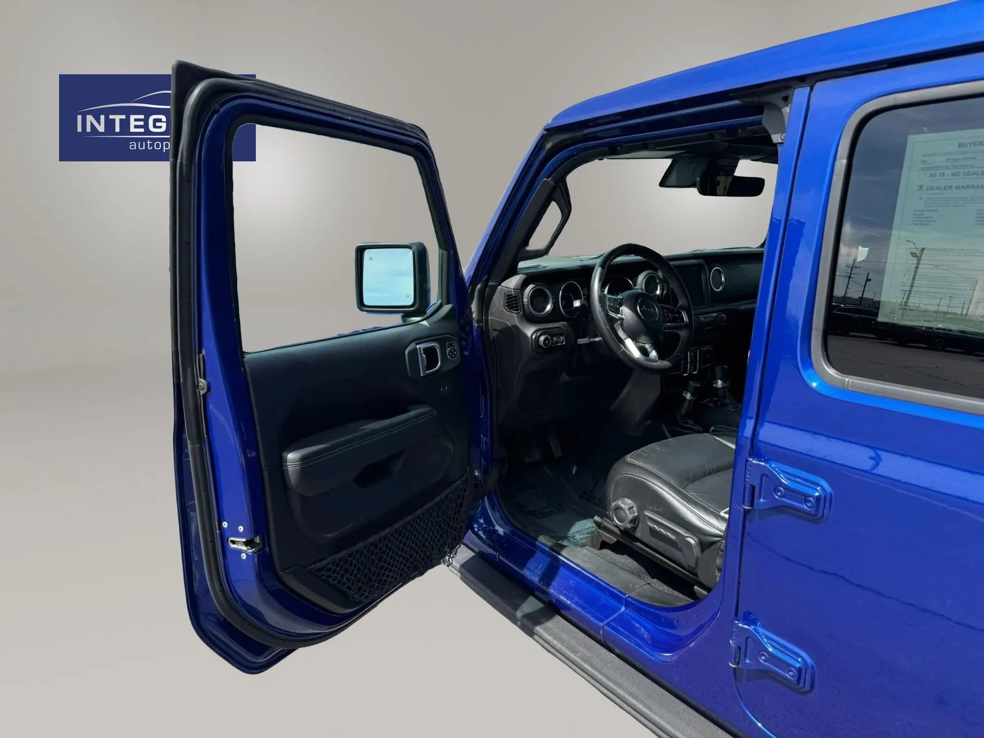 Used 2019 Jeep Wrangler Unlimited Sahara image 9