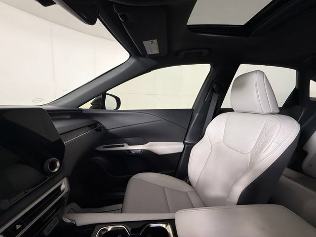 Used 2025 Lexus RX 350 Premium Plus w/ Accessory Package (Z1) FWD image 20