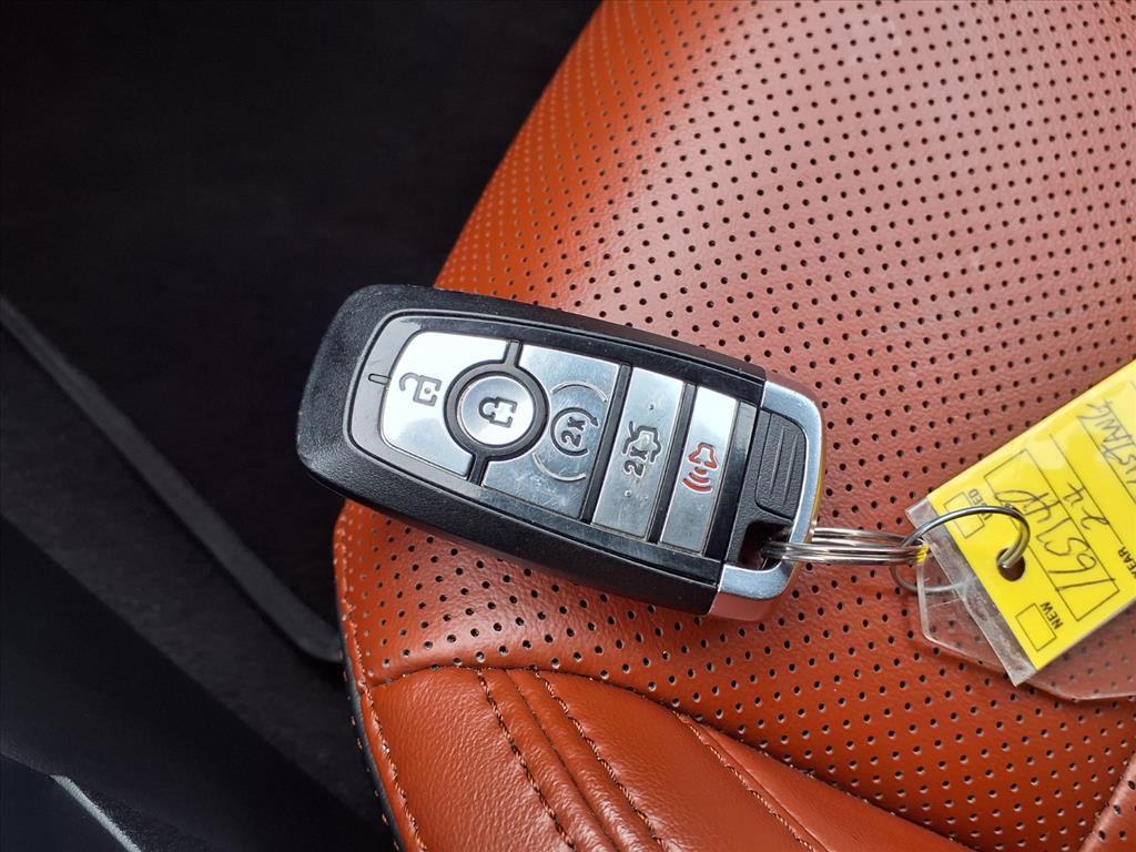 Used 2024 Ford Mustang Premium image 14