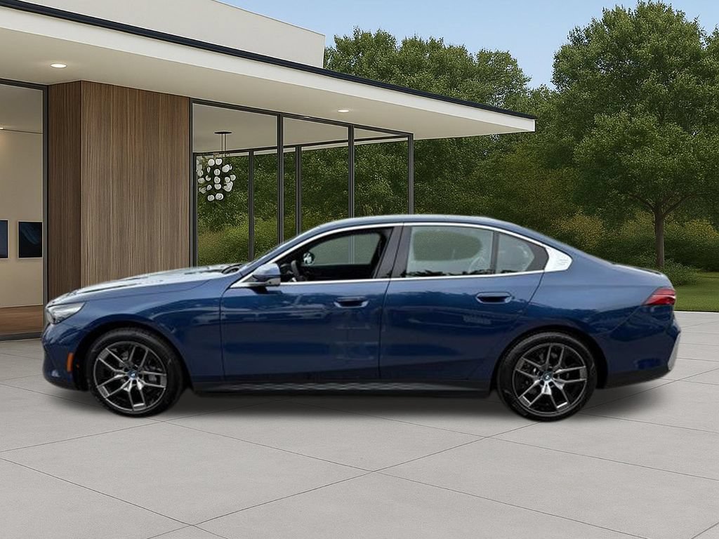 Used 2025 BMW i5 xDrive40 w/ Executive Package AWD/4WD image 13