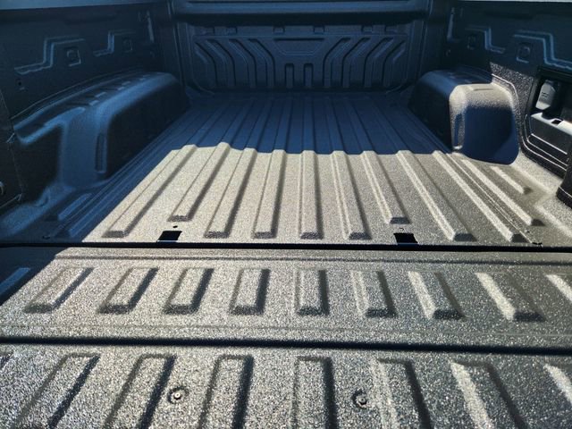 New 2026 Chevrolet Silverado EV LT image 25