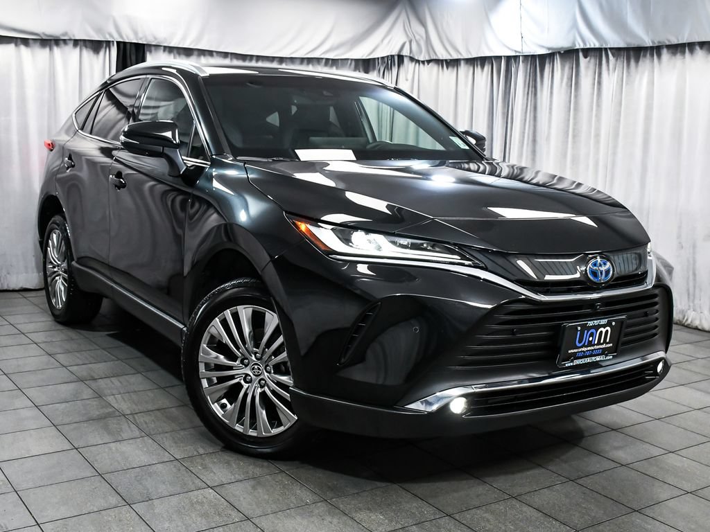 Used 2023 Toyota Venza Limited AWD/4WD image 3