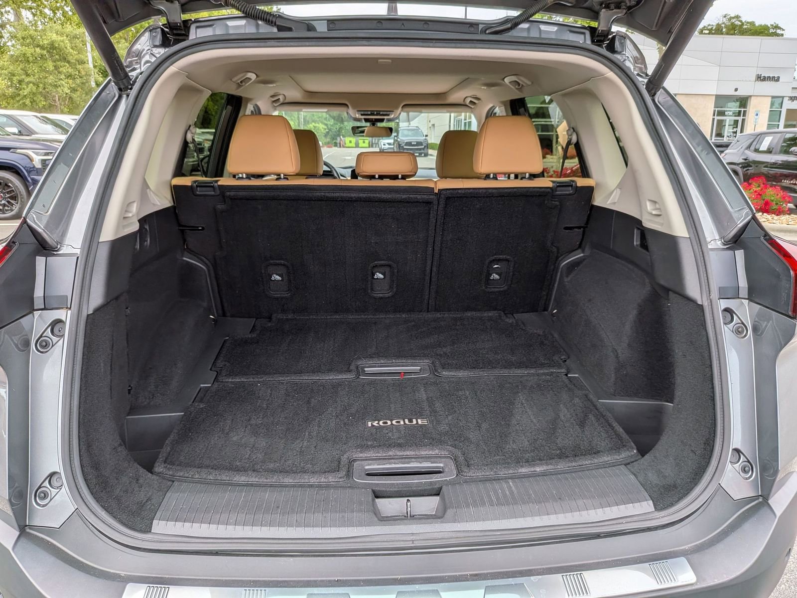 Used 2023 Nissan Rogue Platinum AWD/4WD image 33