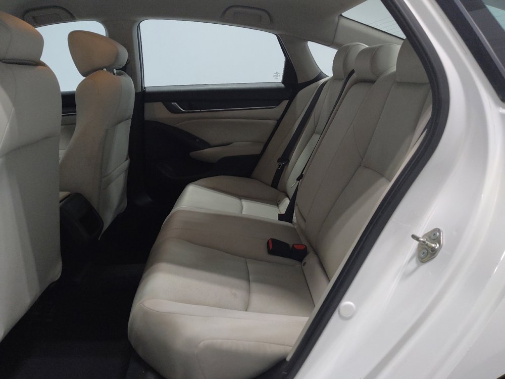 Used 2018 Honda Accord LX image 18