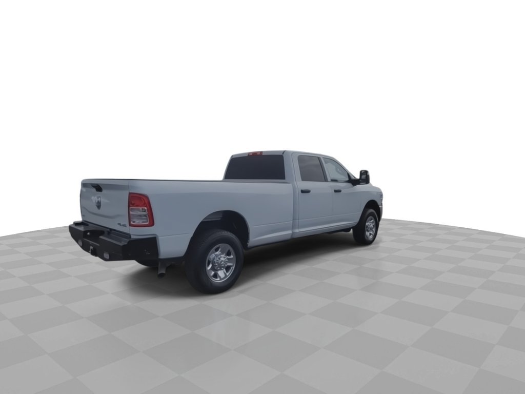 Used 2024 RAM 2500 Tradesman w/ Chrome Appearance Group AWD/4WD image 8