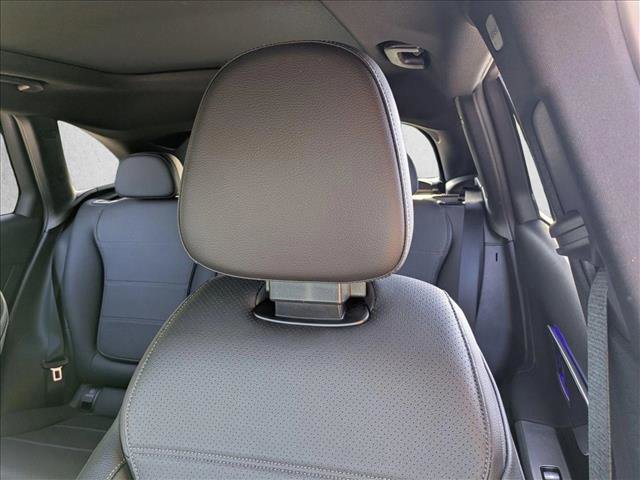 Certified 2025 Mercedes-Benz GLC 300 image 13