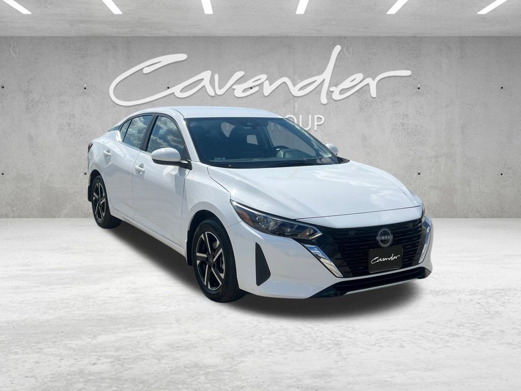 New 2025 Nissan Sentra SV image 2