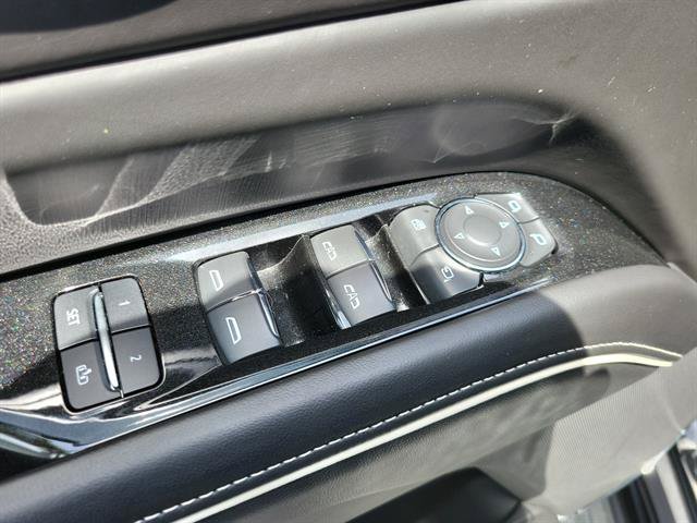 Certified 2023 Cadillac Escalade Sport Platinum AWD/4WD image 17
