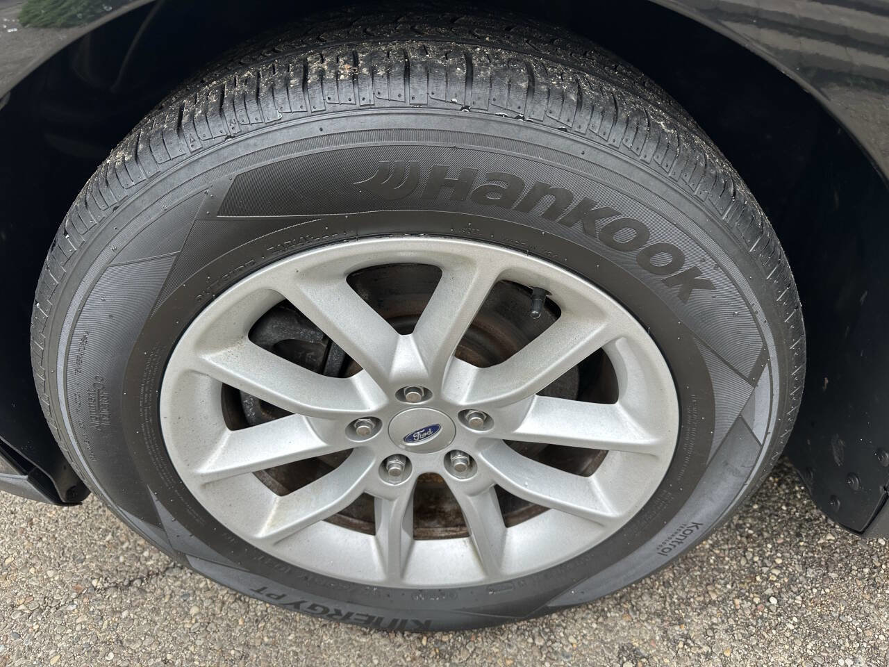 Used 2013 Ford Taurus SE image 29