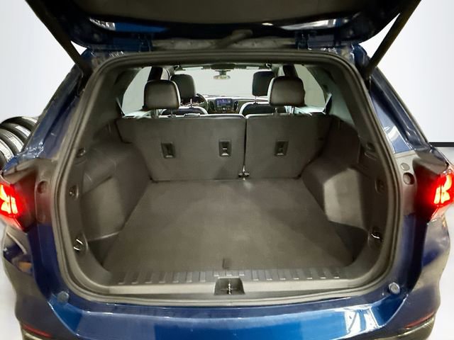 Used 2022 Chevrolet Equinox RS w/ RS Leather Package image 28