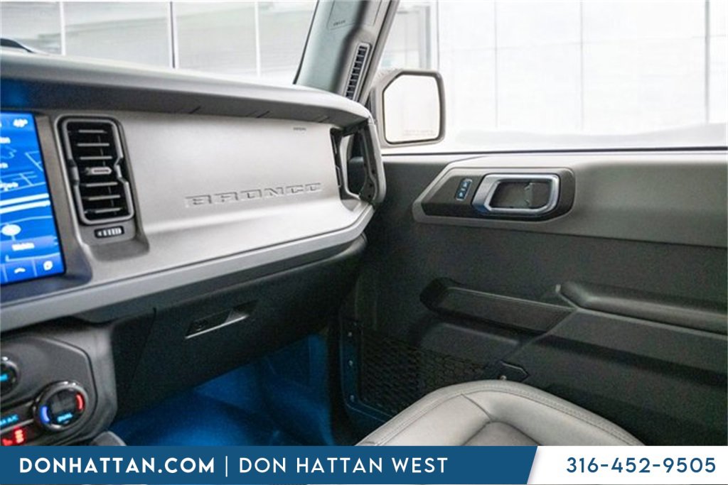 Used 2024 Ford Bronco Big Bend image 18