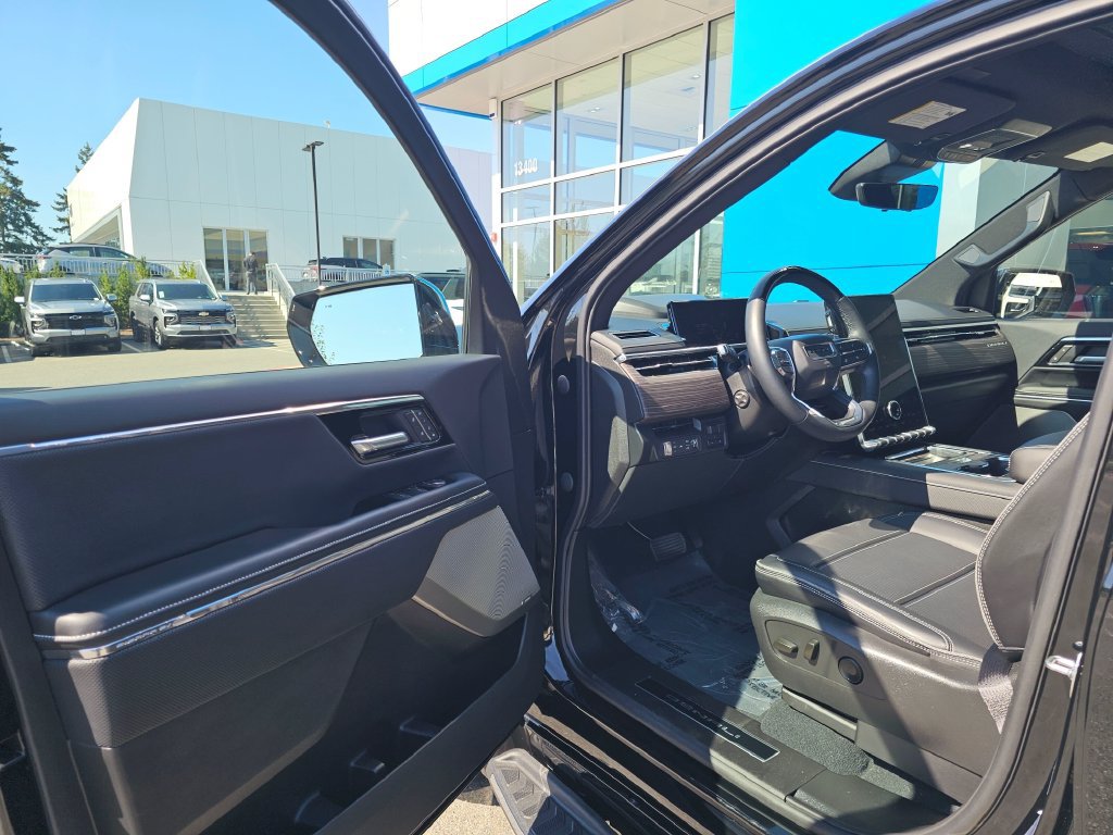Used 2026 GMC Sierra EV Denali AWD/4WD image 23
