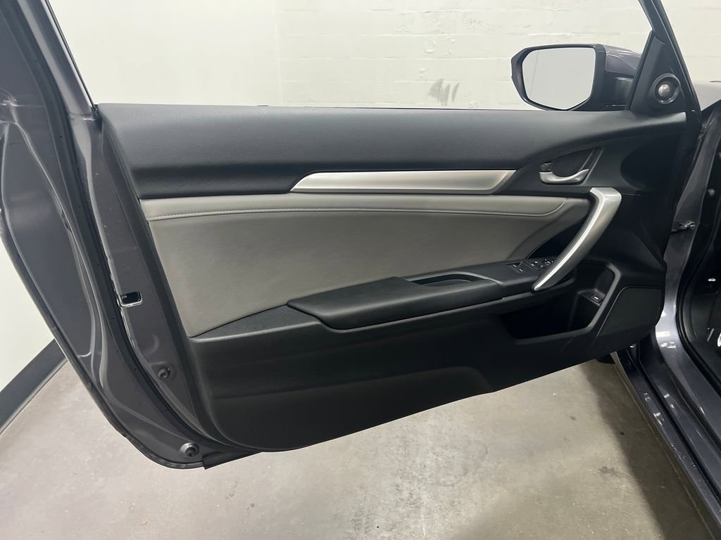 Used 2016 Honda Civic EX-L image 12