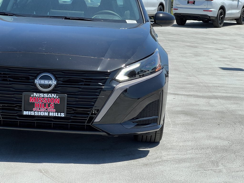 New 2026 Nissan Altima 2.5 SV FWD image 13