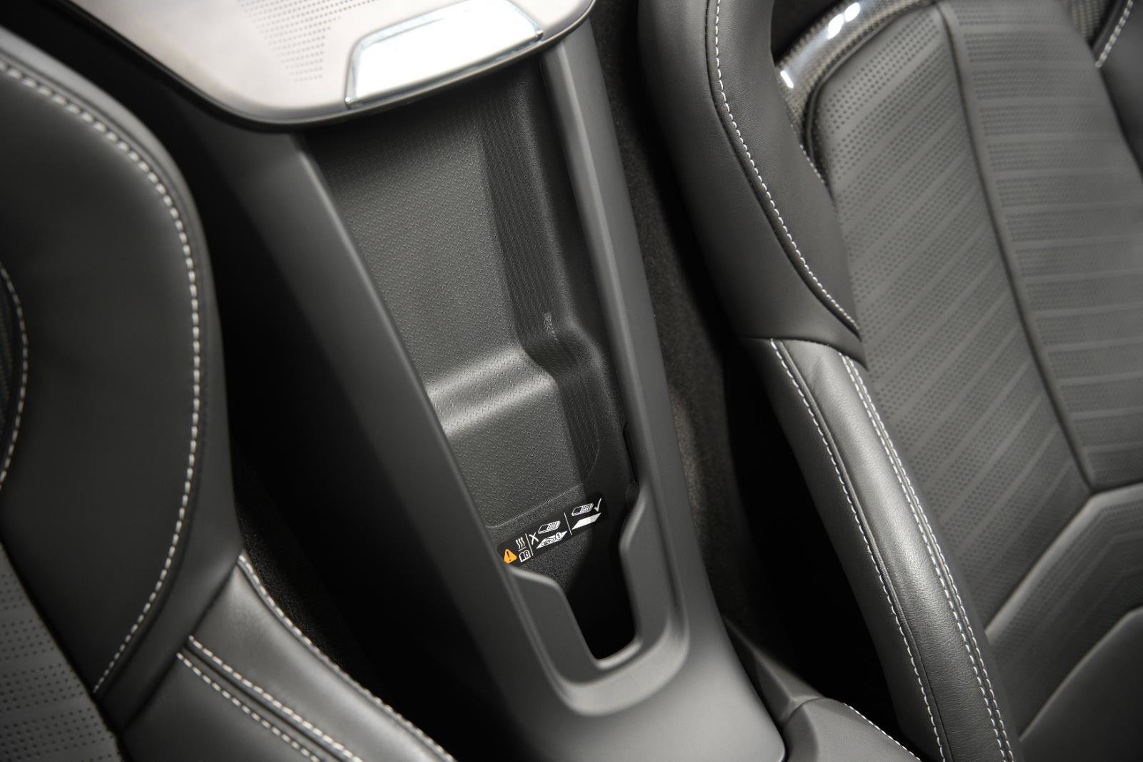 Used 2024 Chevrolet Corvette Stingray Premium Conv w/ Stealth Interior Trim Package image 31